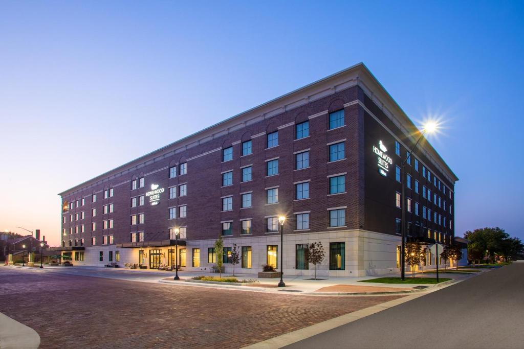 Homewood Suites By Hilton Salina/Downtown (Salina) 