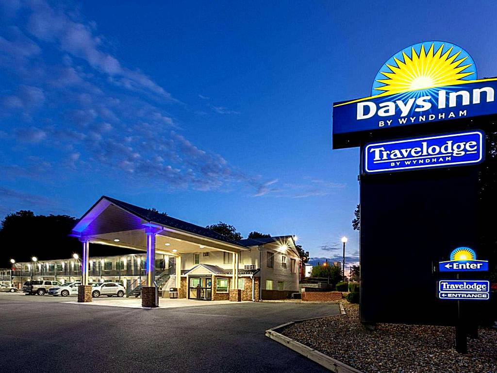 Days Inn by Wyndham Charles Town (Charles Town) 