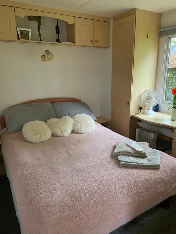 Monks Heath fold mobile home