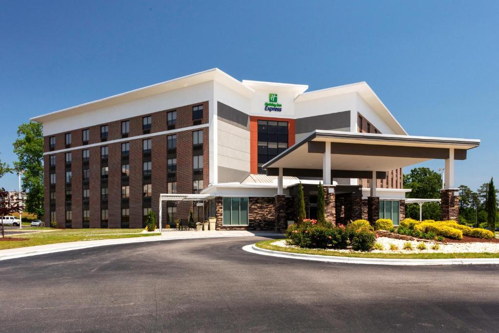 Holiday Inn Express - Rocky Mount - Sports Center, an IHG Hotel