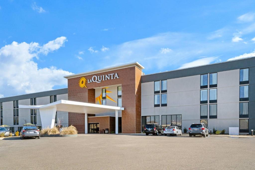 La Quinta by Wyndham Columbus MS