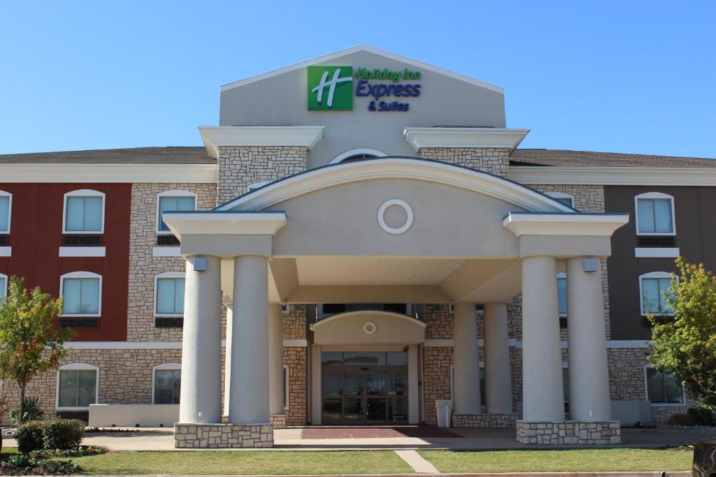 Holiday Inn Express Hotel & Suites Mansfield, an IHG Hotel