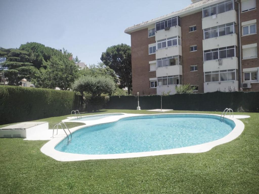 Precioso apto, con piscina en puerto de Cambrils, wifi y parking incluido