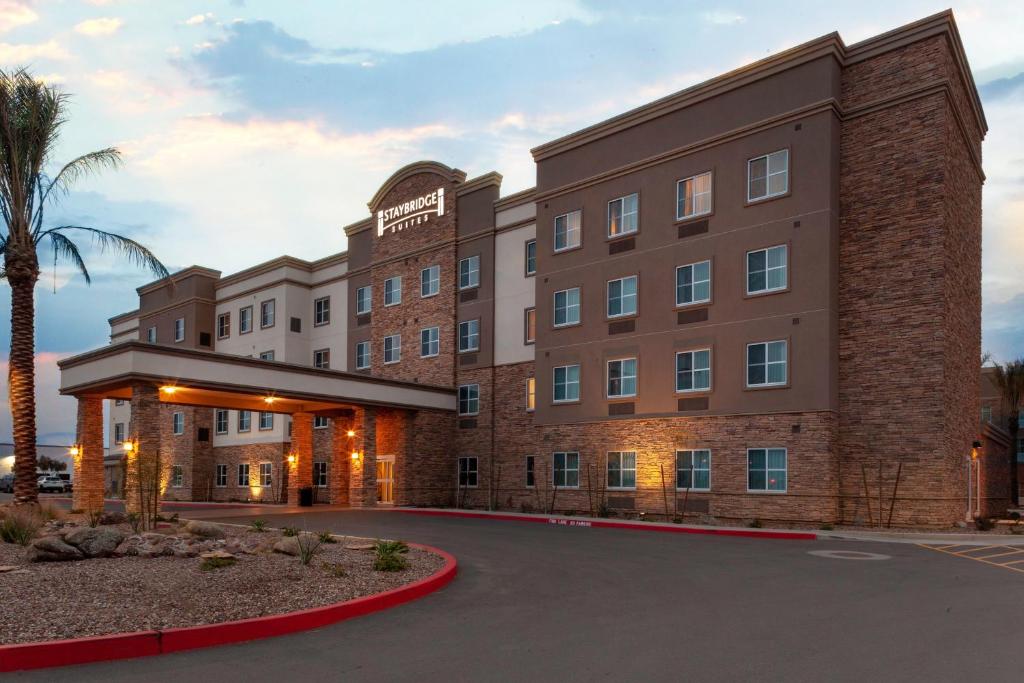 Staybridge Suites - Gilbert - East Mesa, an IHG Hotel