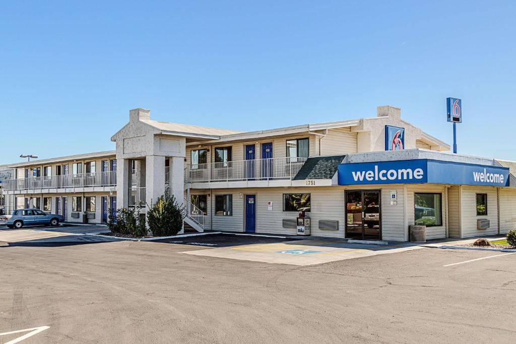 Motel 6-Richland, WA