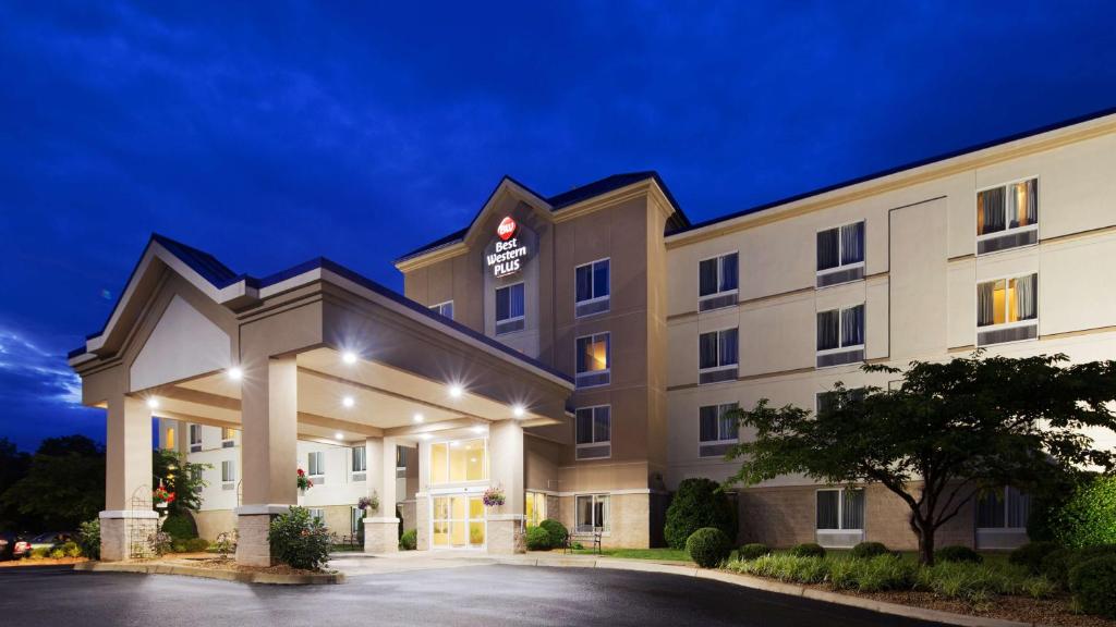 Best Western Plus Waynesboro