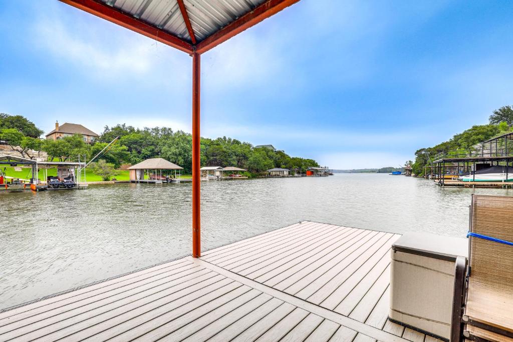 Pet-Friendly Granbury Home with Lake Access and Grill!