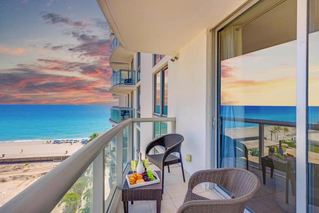 Beachfront Resort Pool Ocean View Balcony Gym