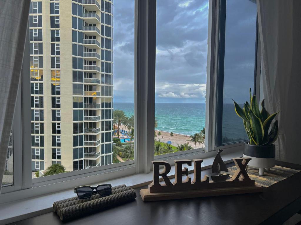 Spacious studio on the Beach in Sunny Isles Beach, FL