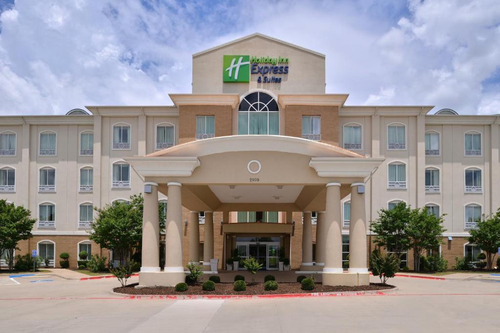 Holiday Inn Express Hotel & Suites Sherman Highway 75, an IHG Hotel